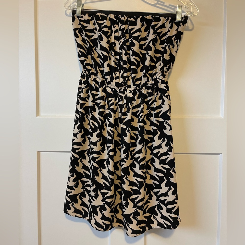 Rachel Rachel Roy Strapless Mini Dress in Cream & Black, Geometric Bird Print, S